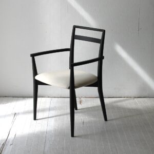 【訳ありアウトレット品】58,000円→44,000円！EDINチェア エディンチェア スタイリッシュなブラックのチェア イス チェア 木製おしゃれ オシャレ 椅子 無垢 北欧 デザイン モダン ナチュラル シンプル 長く愛用 カフェ風 木北欧 包み込まれるような座り心地